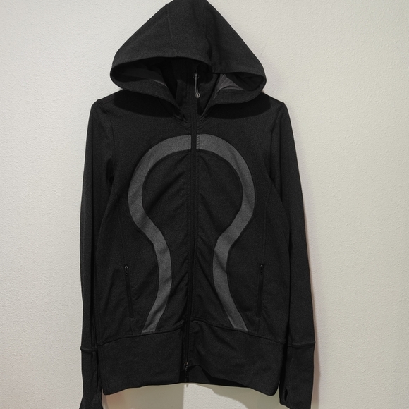 Lululemon Stride Scuba Size 10 Heathered Gray Thumb Holes Full Zip - Picture 1 of 7